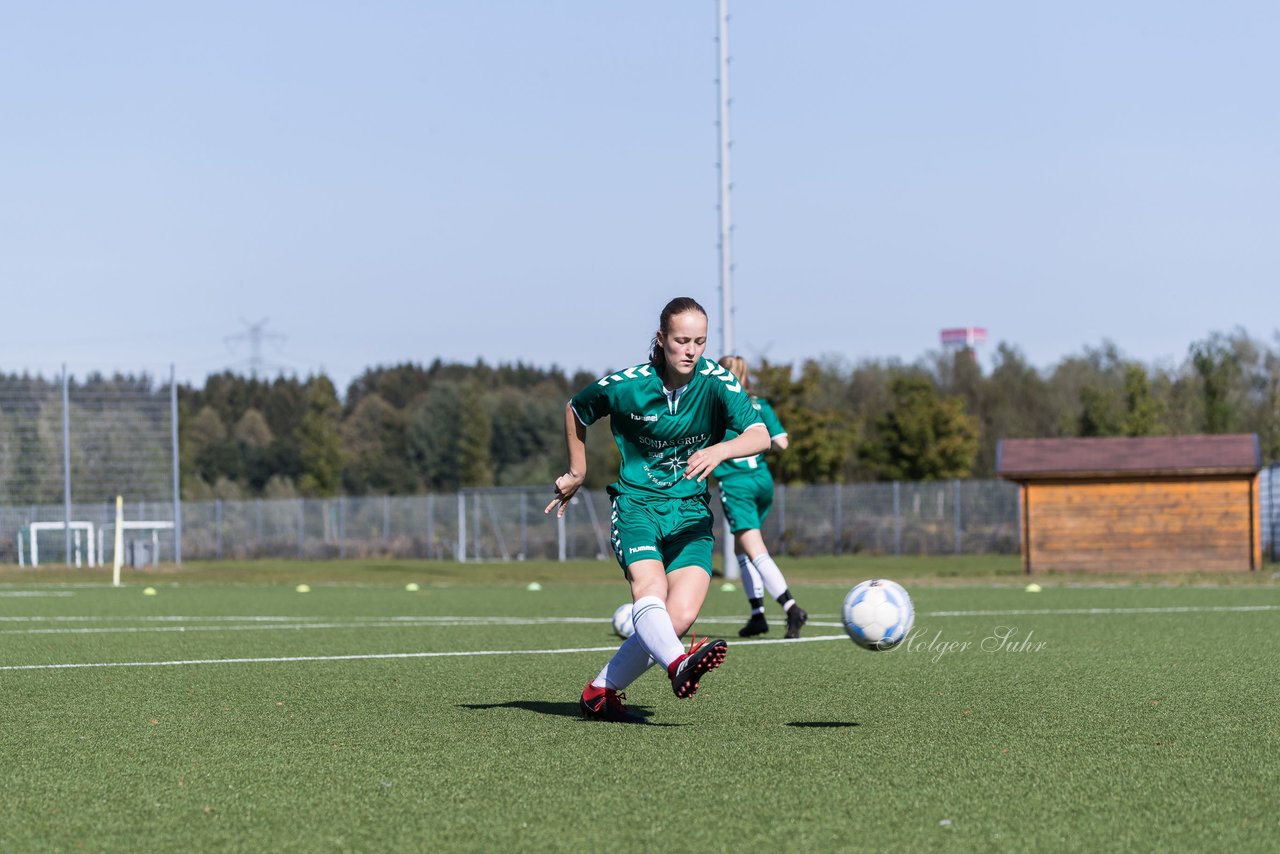 Bild 112 - wBJ FSG Kaltenkirchen - MSG Siebenbaeumen-Krummesse : Ergebnis: 2:5